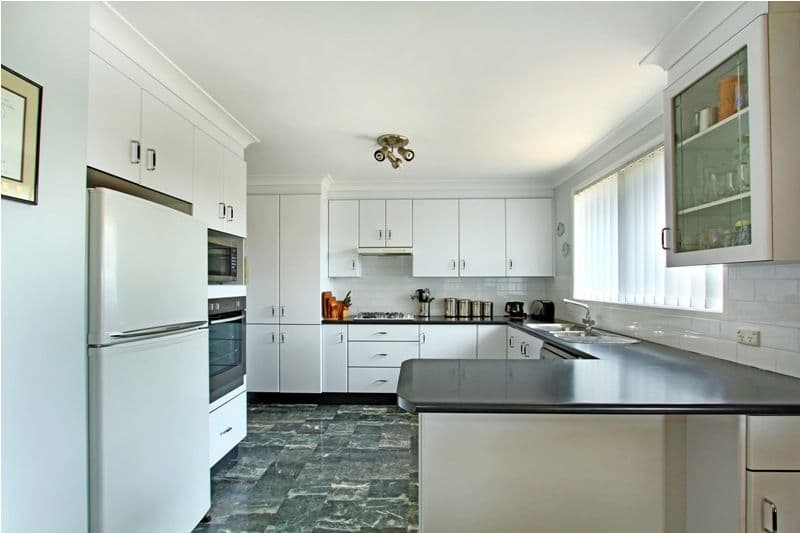 34 Alandale Avenue, FIGTREE NSW 2525, Figtree - Thumbnail 2