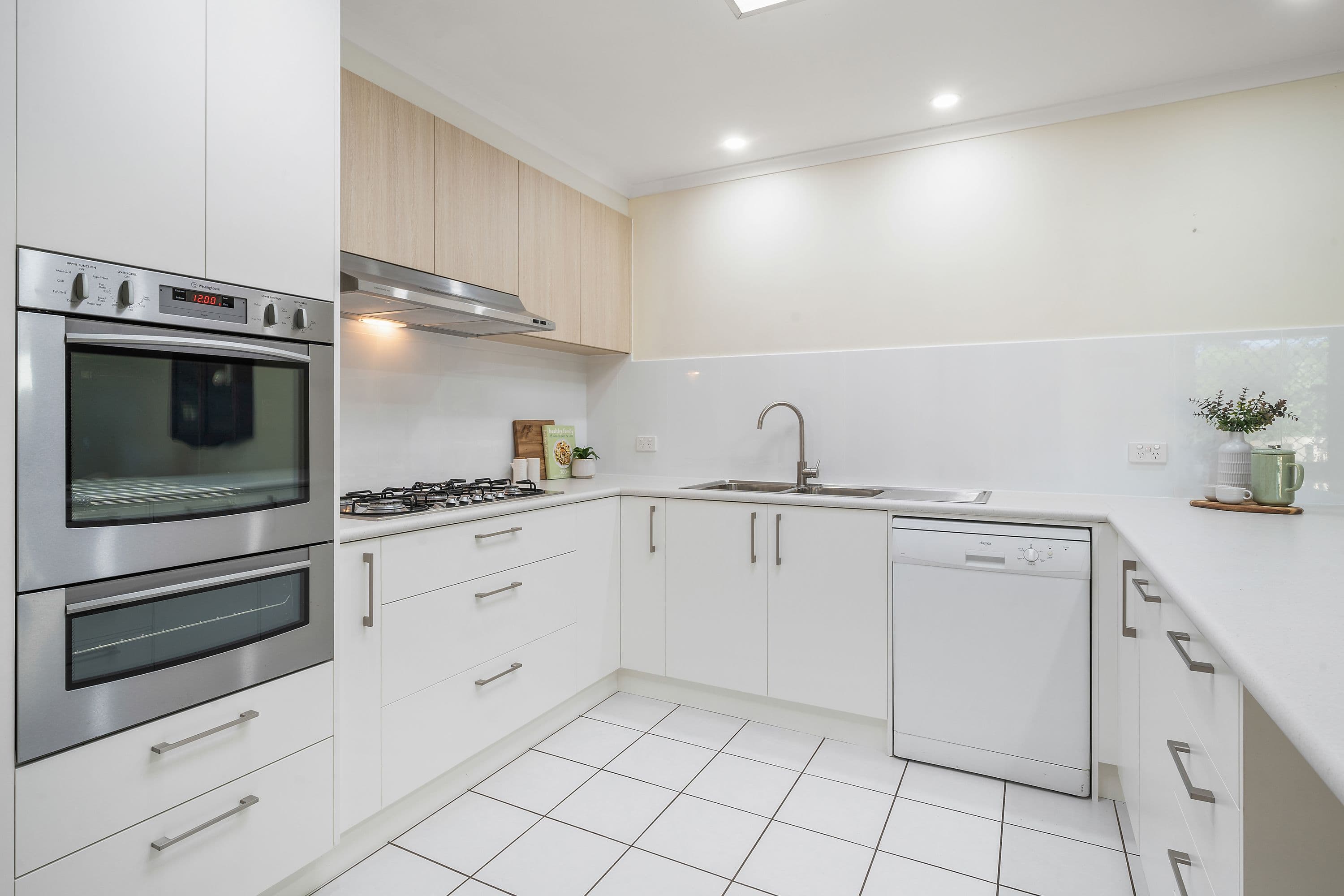 203 Longmore Crescent, Wanniassa ACT 2903, Wanniassa - Thumbnail 3