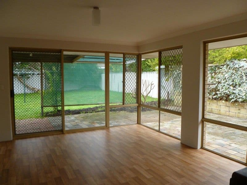 28 Silverhill Loop, SEVILLE GROVE WA 6112, Seville Grove - Thumbnail 4