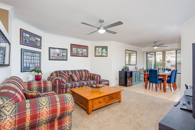 11 Westaway Place, WYNNUM WEST QLD 4178, Wynnum West - Thumbnail 5