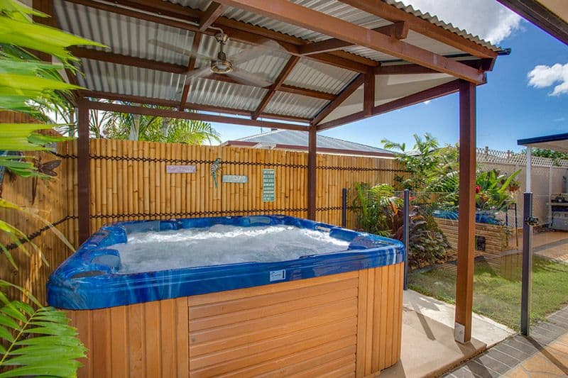 11 Westaway Place, WYNNUM WEST QLD 4178, Wynnum West - Thumbnail 8