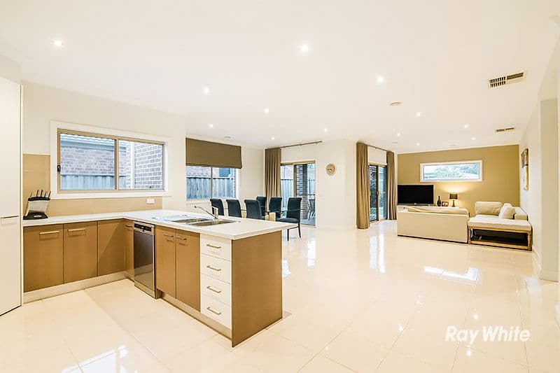 95 Brookwater Parade, Lyndhurst VIC 3975, Lyndhurst - Thumbnail 3