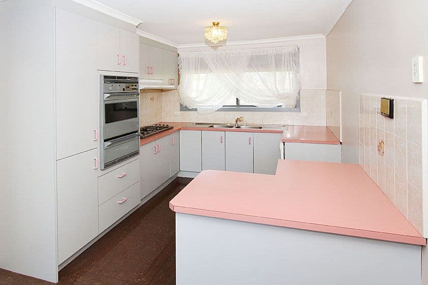 9 Senior Close, MILL PARK VIC 3082, Mill Park - Thumbnail 2
