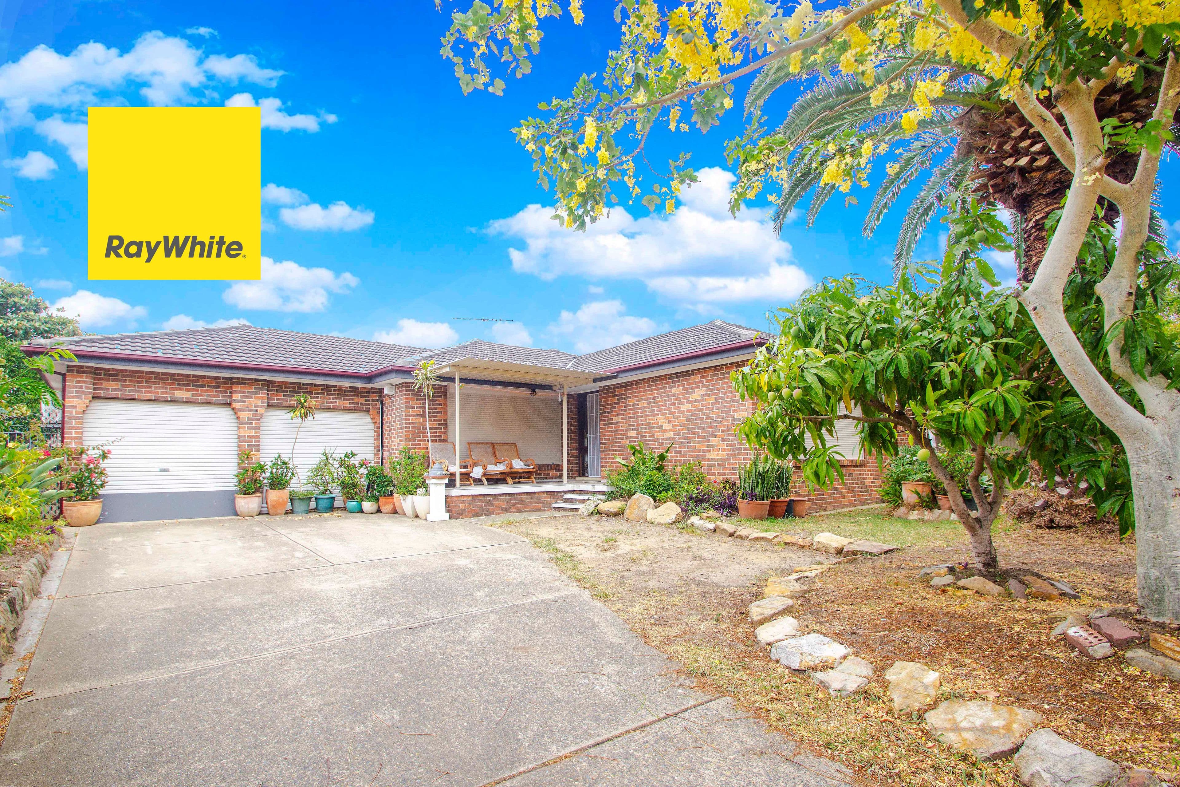 16 Melbourne Road, St Johns Park - Image 1