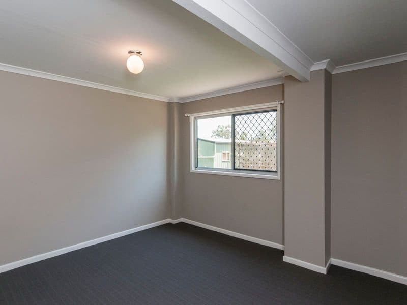 71 Redbank Plains Road, GOODNA QLD 4300, Goodna - Thumbnail 8