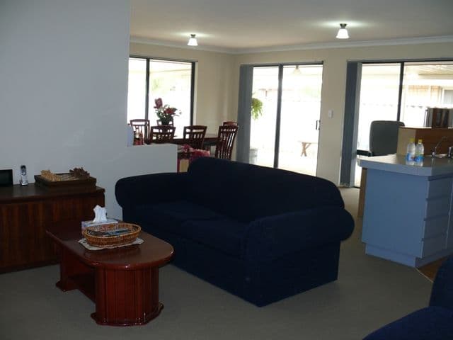 12 Needlewood Rise, KENWICK WA 6107, Kenwick - Thumbnail 3