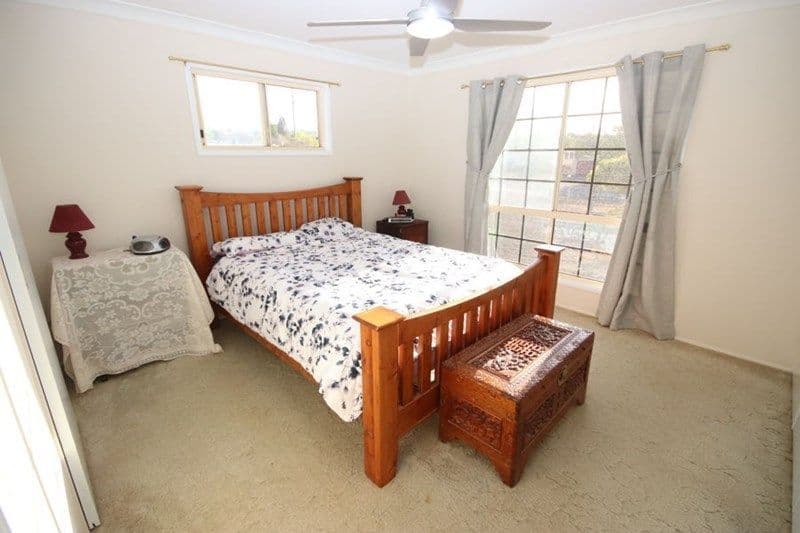 26 Peters Road, Meringandan West QLD 4352, Meringandan West - Thumbnail 5