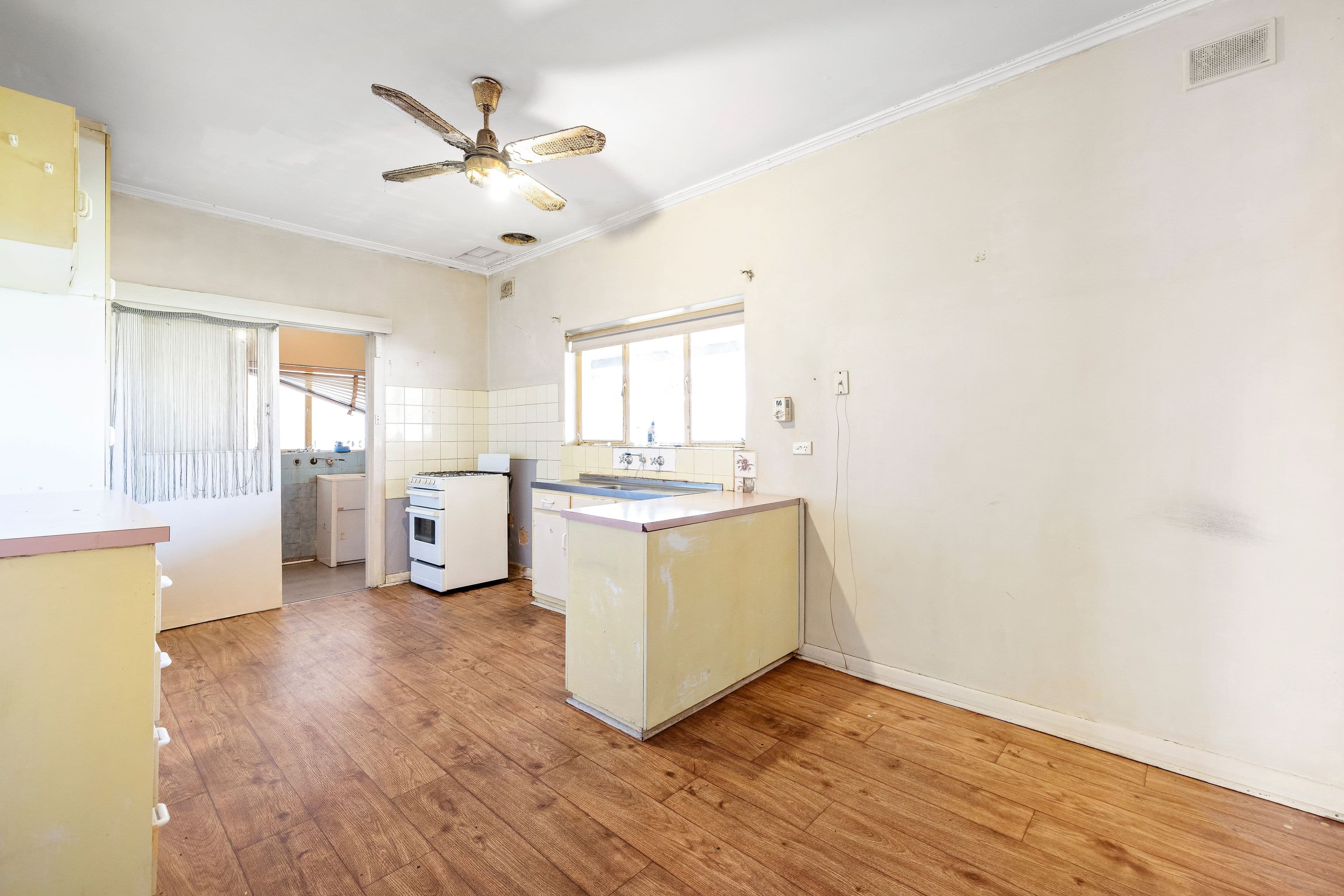 11 Corconda Street, Clearview SA 5085, Clearview - Thumbnail 6