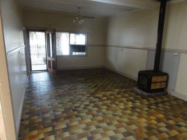 565 Lane Street, BROKEN HILL NSW 2880, Broken Hill - Thumbnail 6