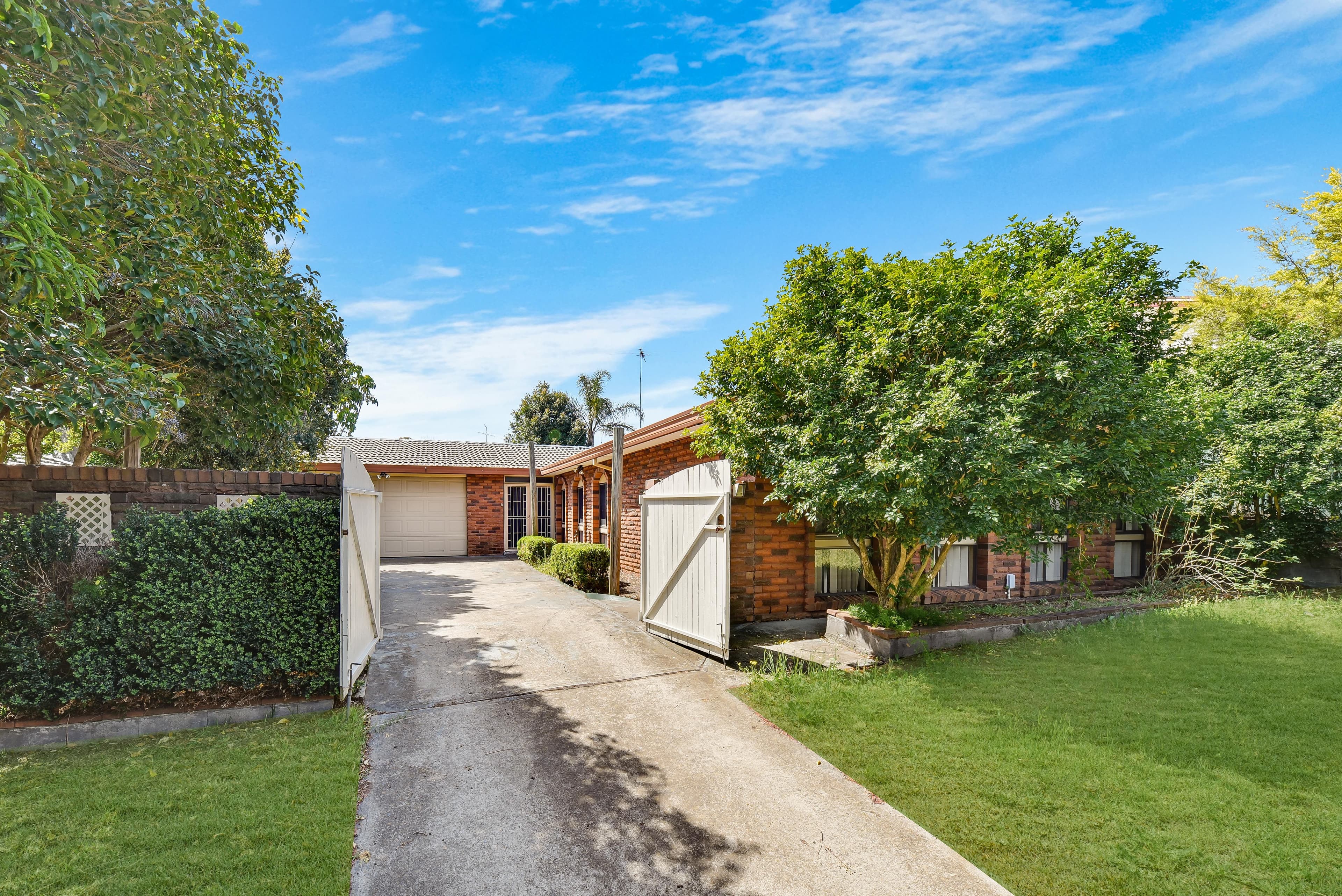 159 St Johns Road, Bradbury - Image 1