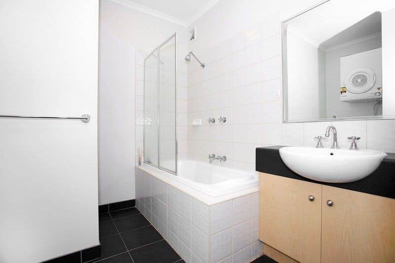 Unit 30,11-19 Hewish Road (access via Lacey St), CROYDON VIC 3136, Croydon - Thumbnail 6
