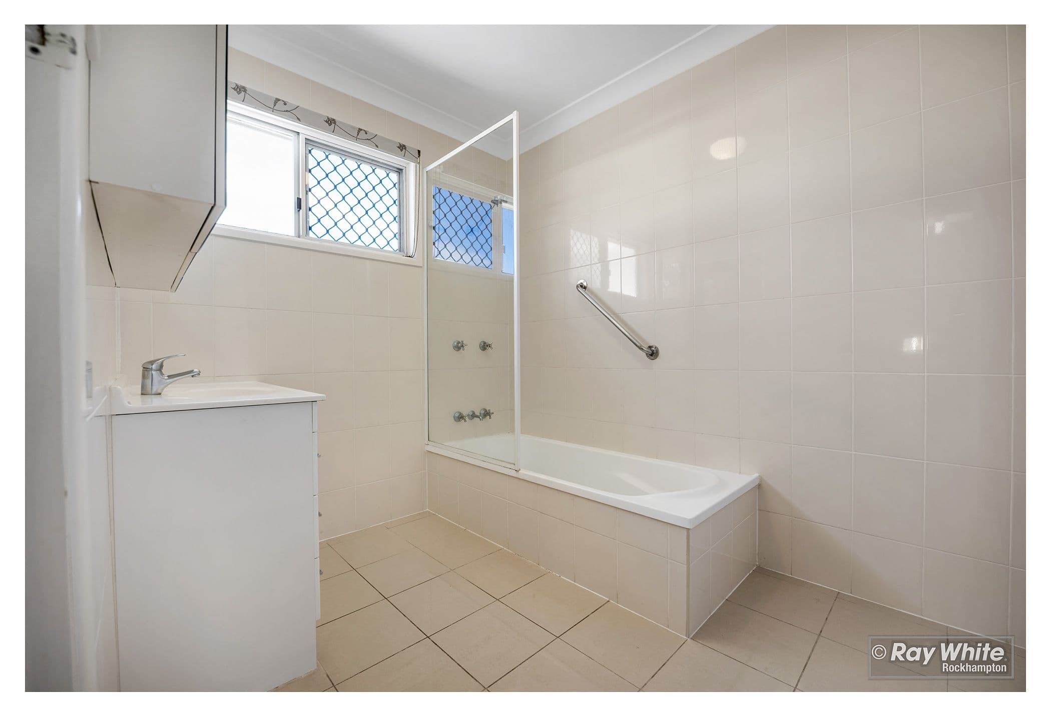 39 Potts Street, Norman Gardens QLD 4701, Norman Gardens - Thumbnail 7