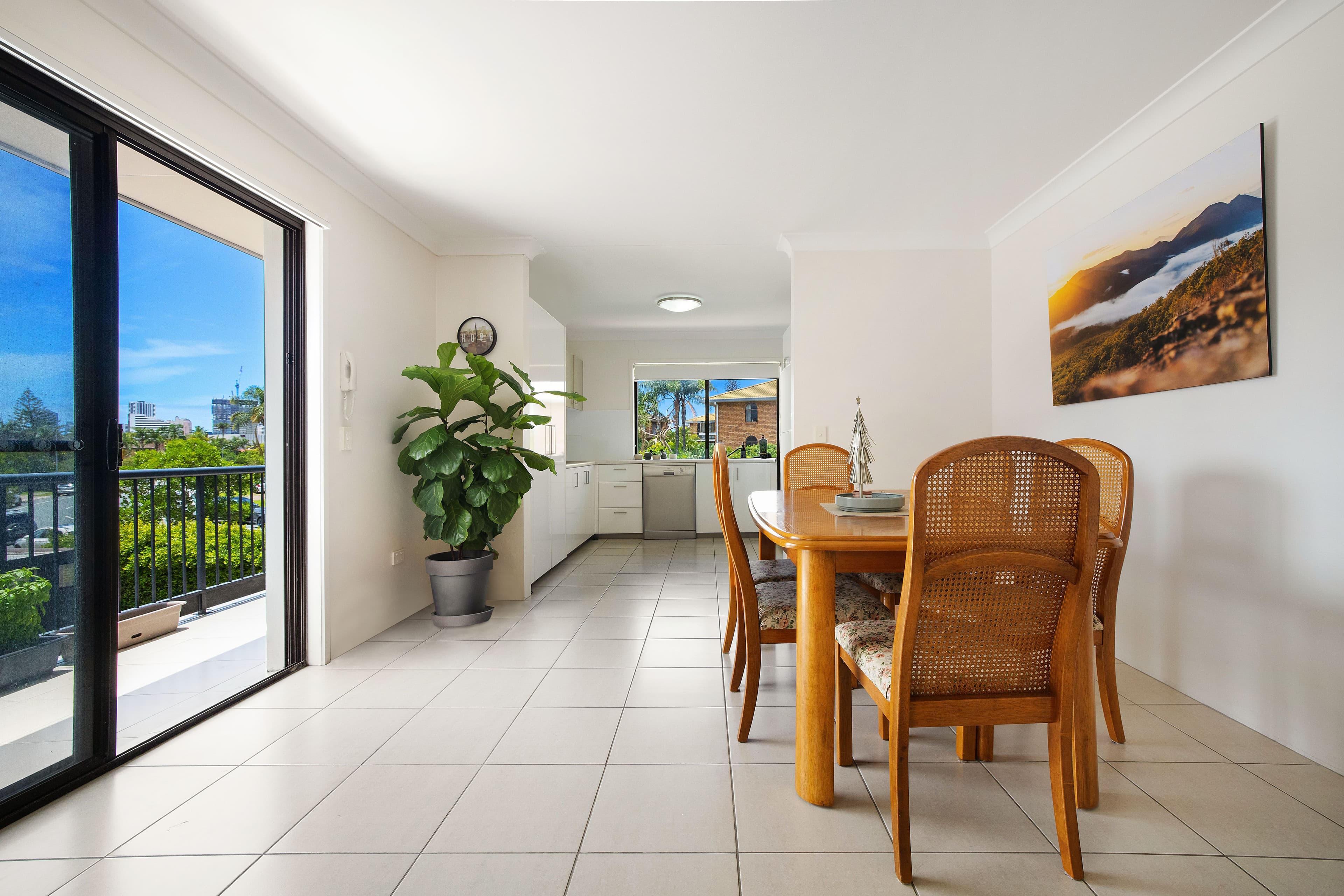 25 Duet Drive, Mermaid Waters QLD 4218, Mermaid Waters - Thumbnail 4