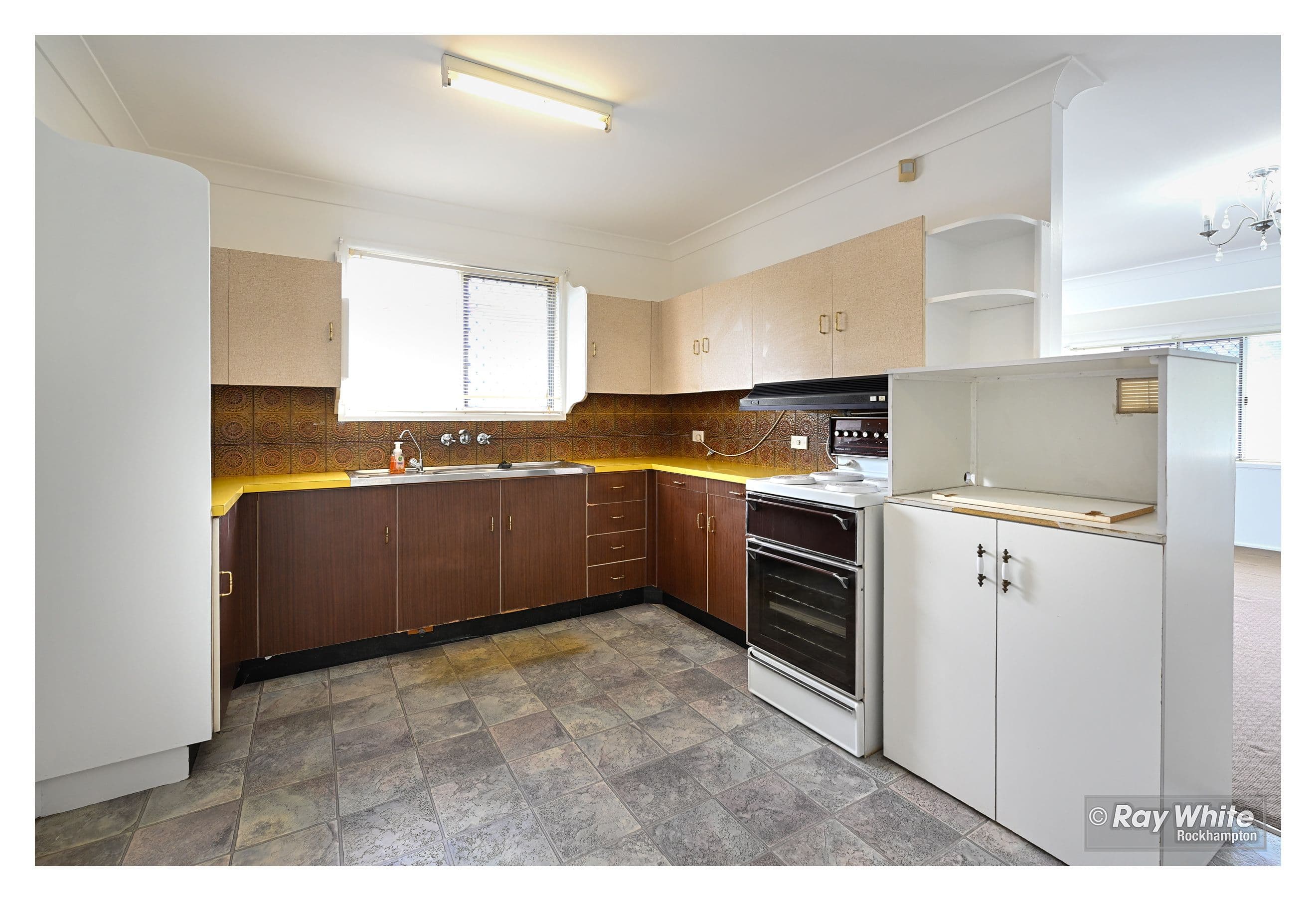 37 Scott Street, Kawana QLD 4701, Kawana - Thumbnail 4