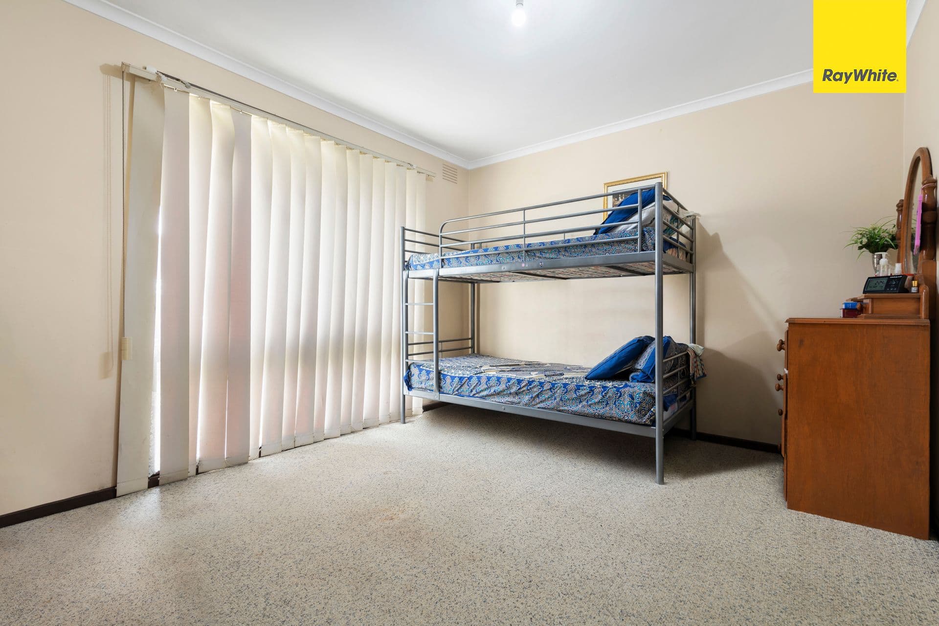28 Sharpe Street, Reservoir VIC 3073, Reservoir - Thumbnail 5