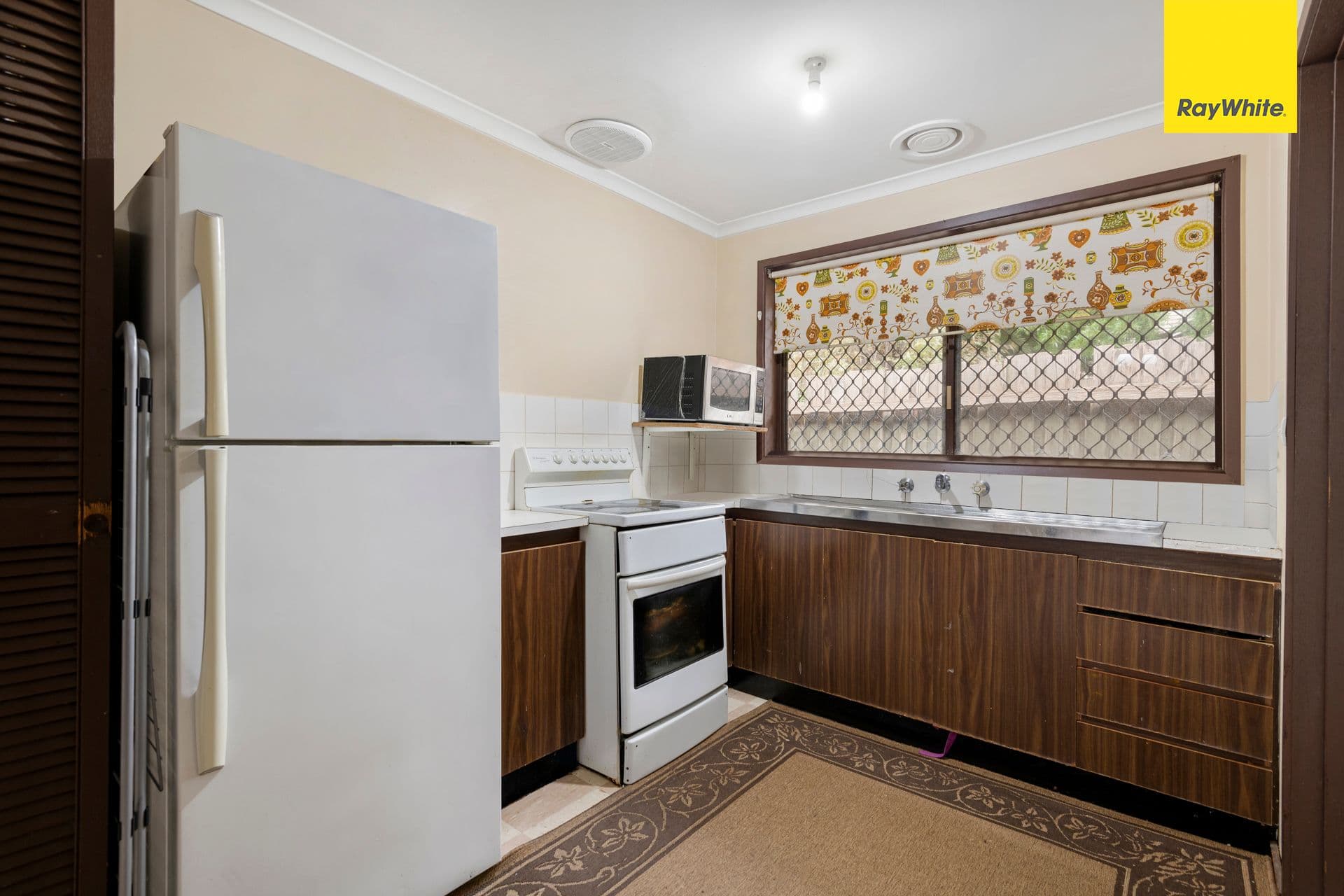 28 Sharpe Street, Reservoir VIC 3073, Reservoir - Thumbnail 7