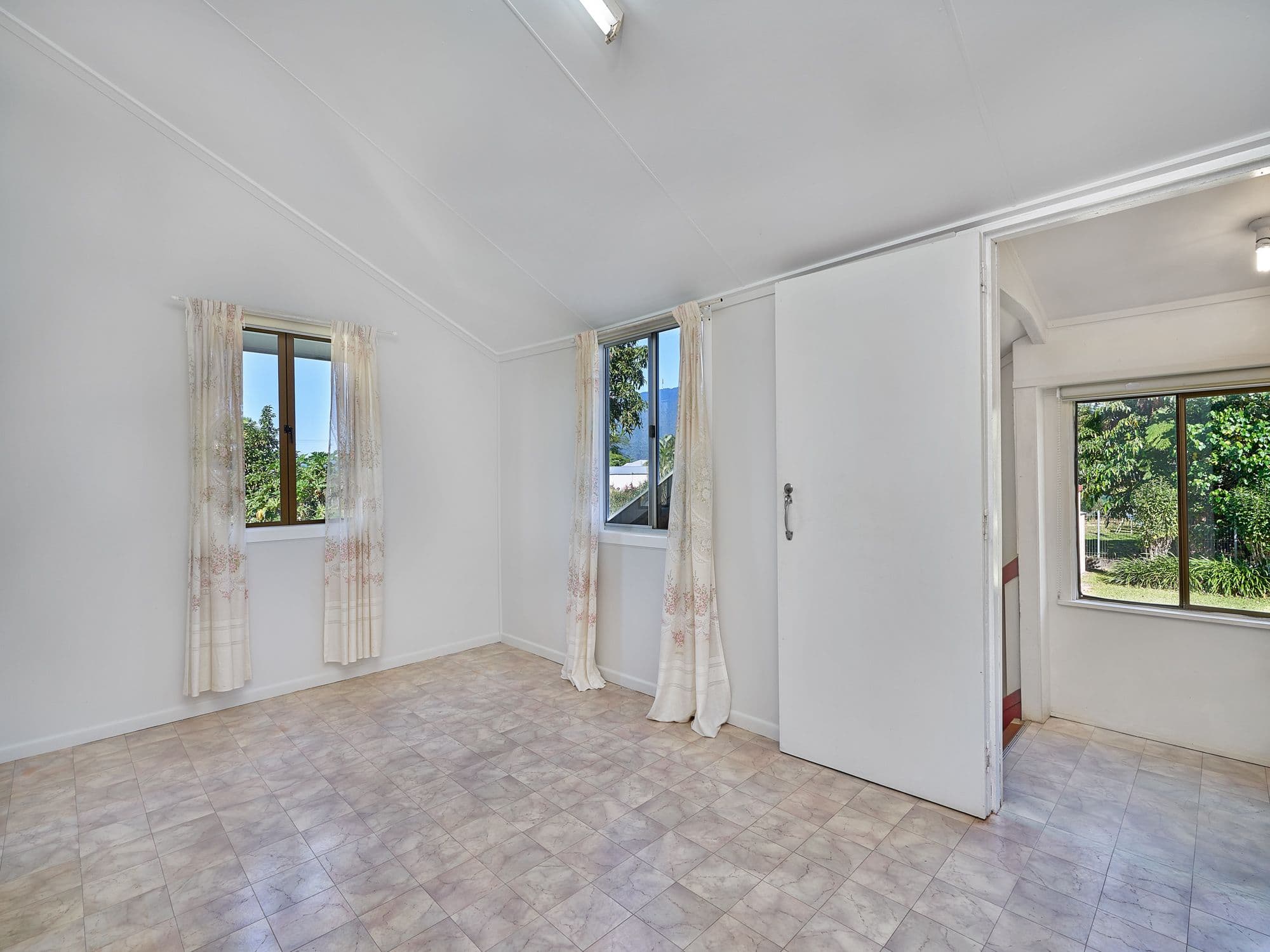 14 Knowles Street, Babinda QLD 4861, Babinda - Thumbnail 4