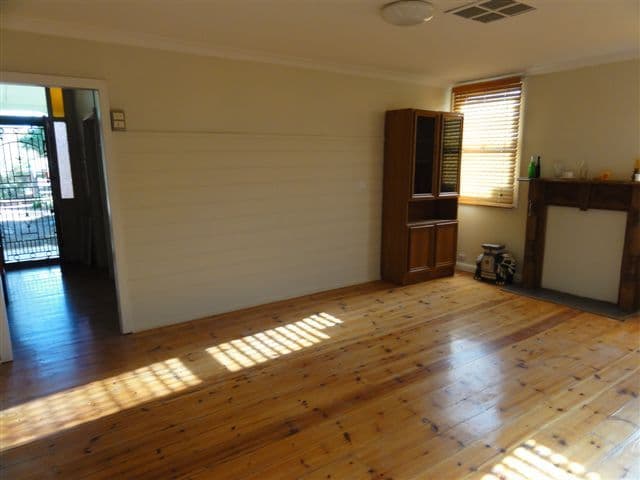 250 Brazil Street, BROKEN HILL NSW 2880, Broken Hill - Thumbnail 5