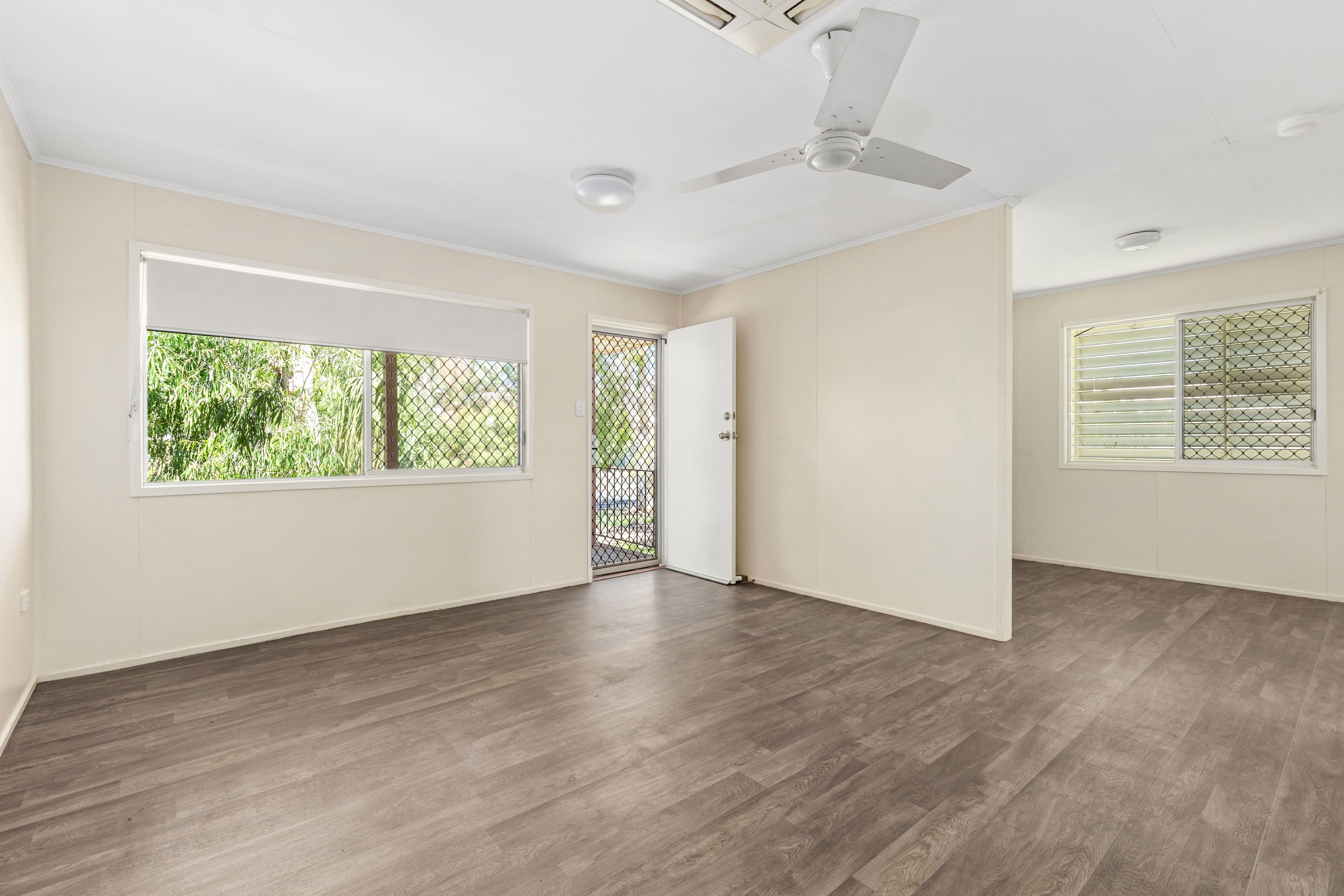 31 Jacqueline Drive, Emerald QLD 4720, Emerald - Thumbnail 4