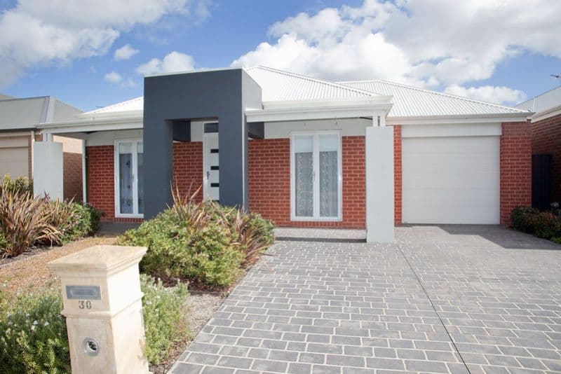 30 Riordan Crescent, MERNDA VIC 3754, Mernda - Image 1