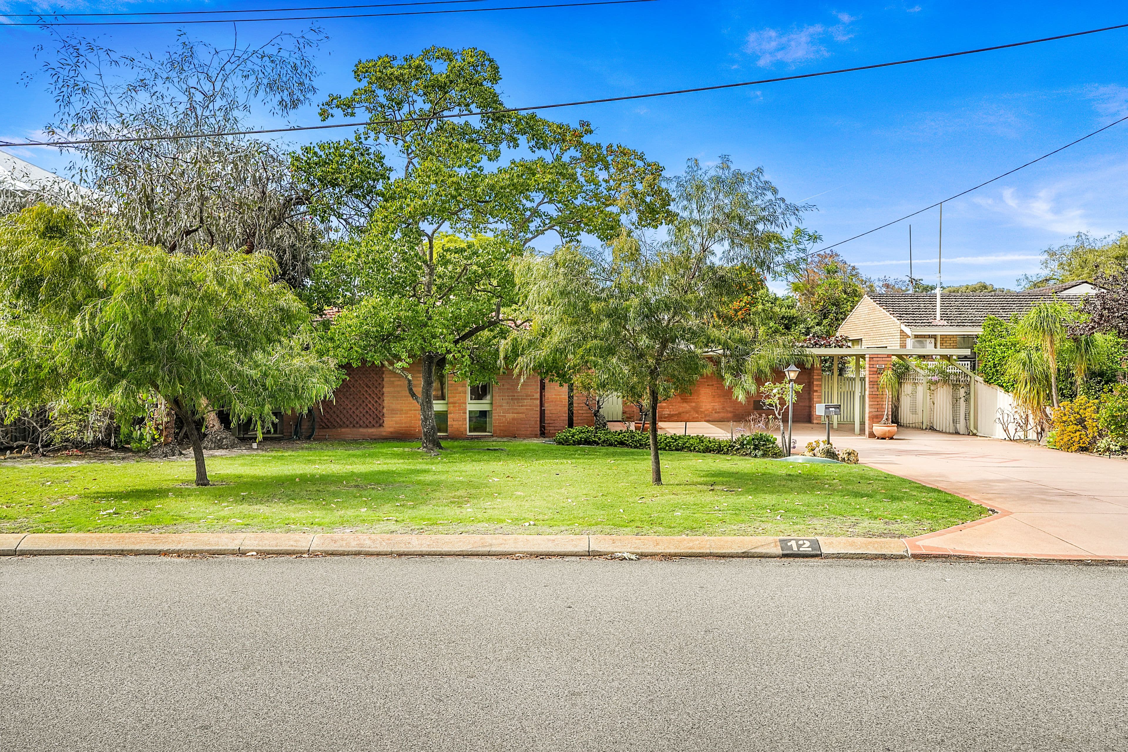 12 Glick Road, Coolbinia WA 6050, Coolbinia - Thumbnail 2