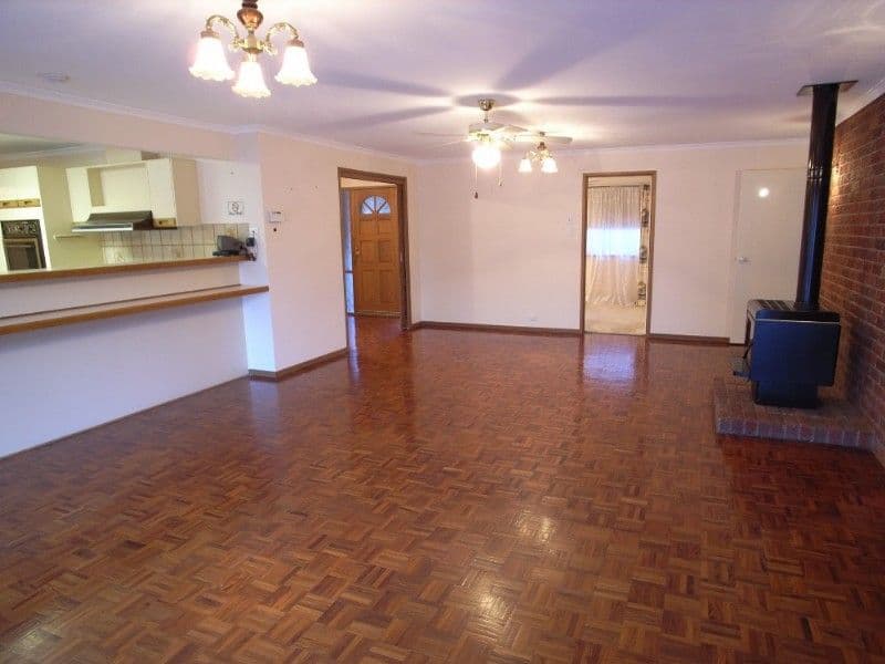 73 Broken River Drive, SHEPPARTON VIC 3630, Shepparton - Thumbnail 3