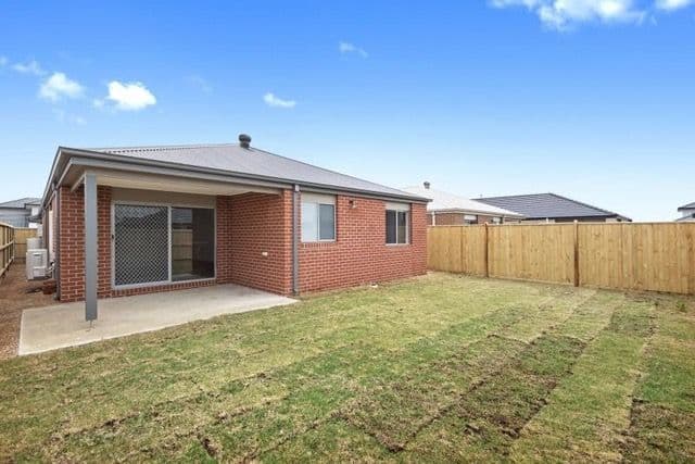 12 Destiny Drive, Cranbourne North VIC 3977, Cranbourne North - Thumbnail 8