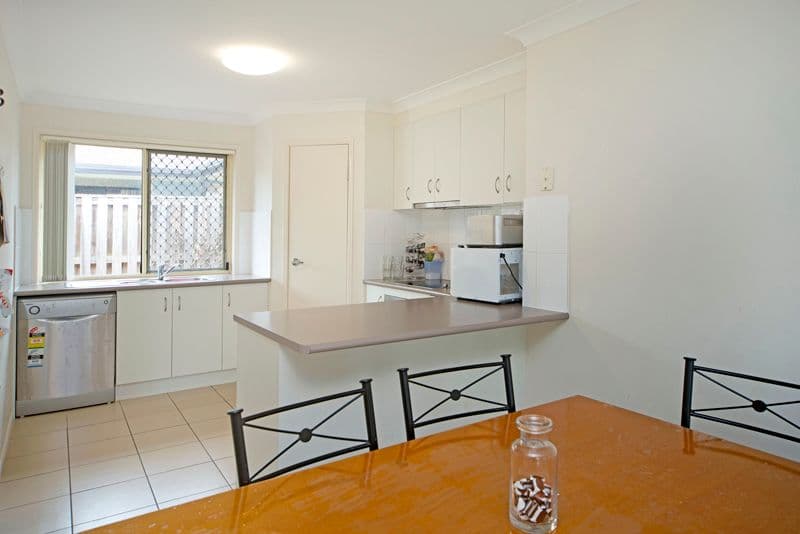 16 Kingsford Drive, UPPER COOMERA QLD 4209, Upper Coomera - Thumbnail 4