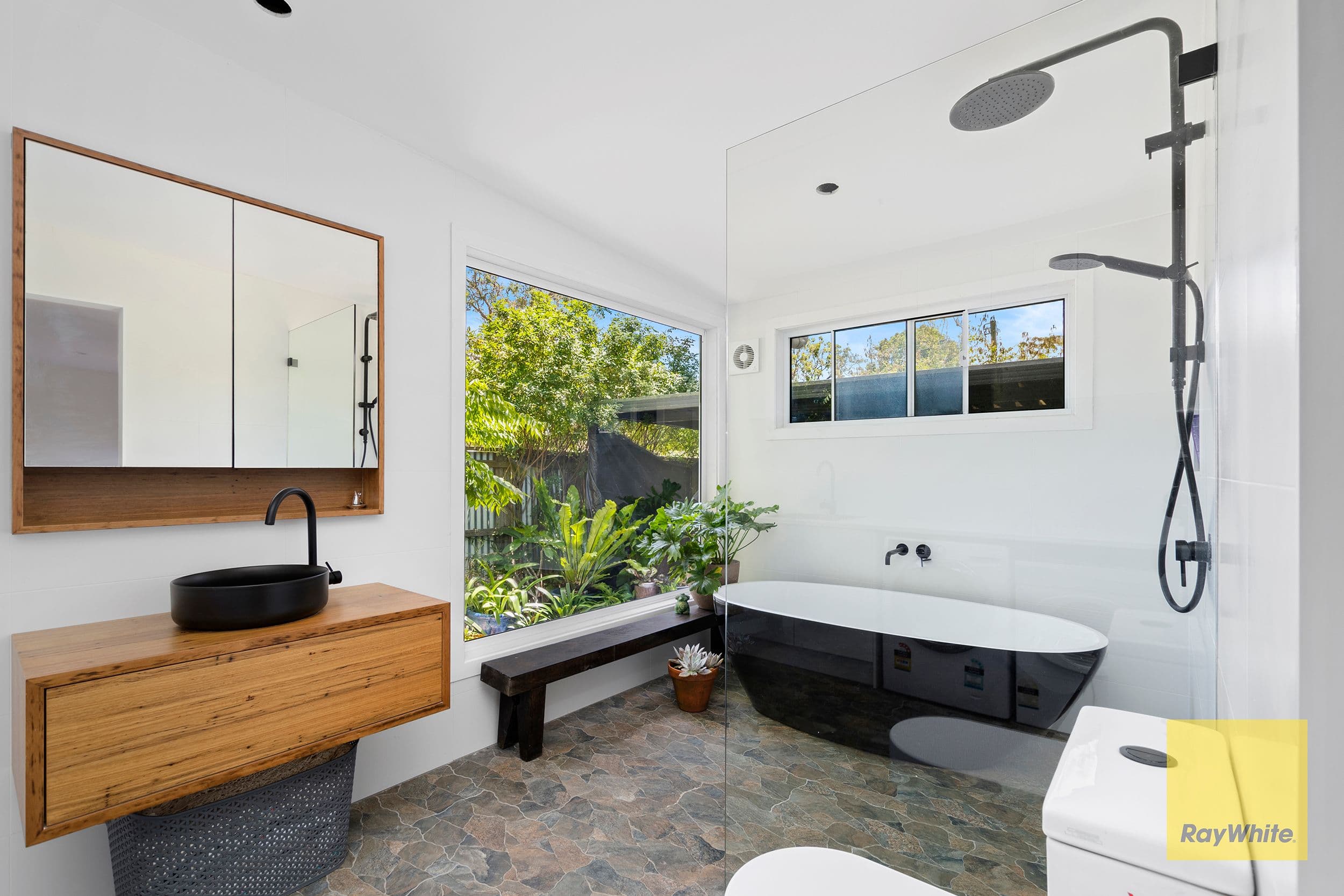 1 Wentworth Avenue South, Woy Woy NSW 2256, Woy Woy - Thumbnail 4