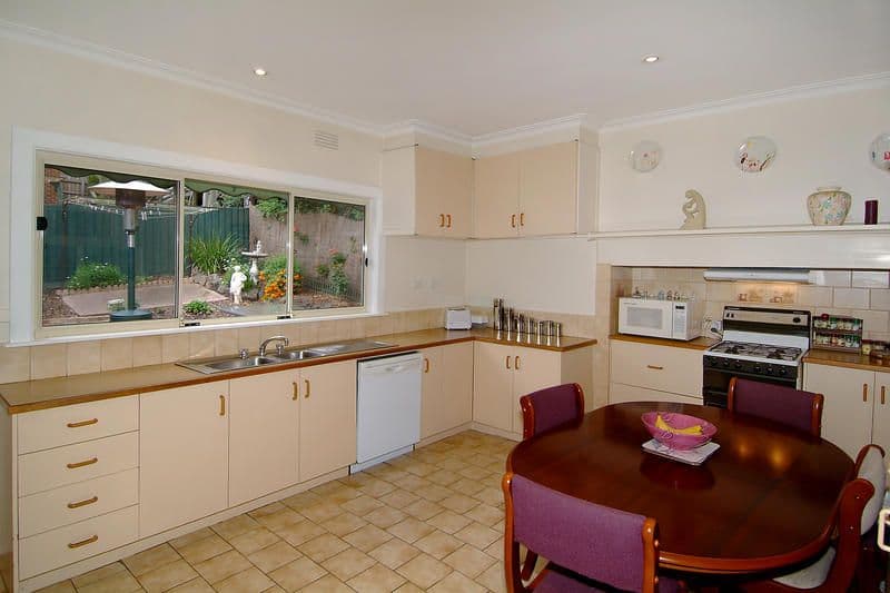 40 Railway Road, BRIAR HILL VIC 3088, Briar Hill - Thumbnail 3