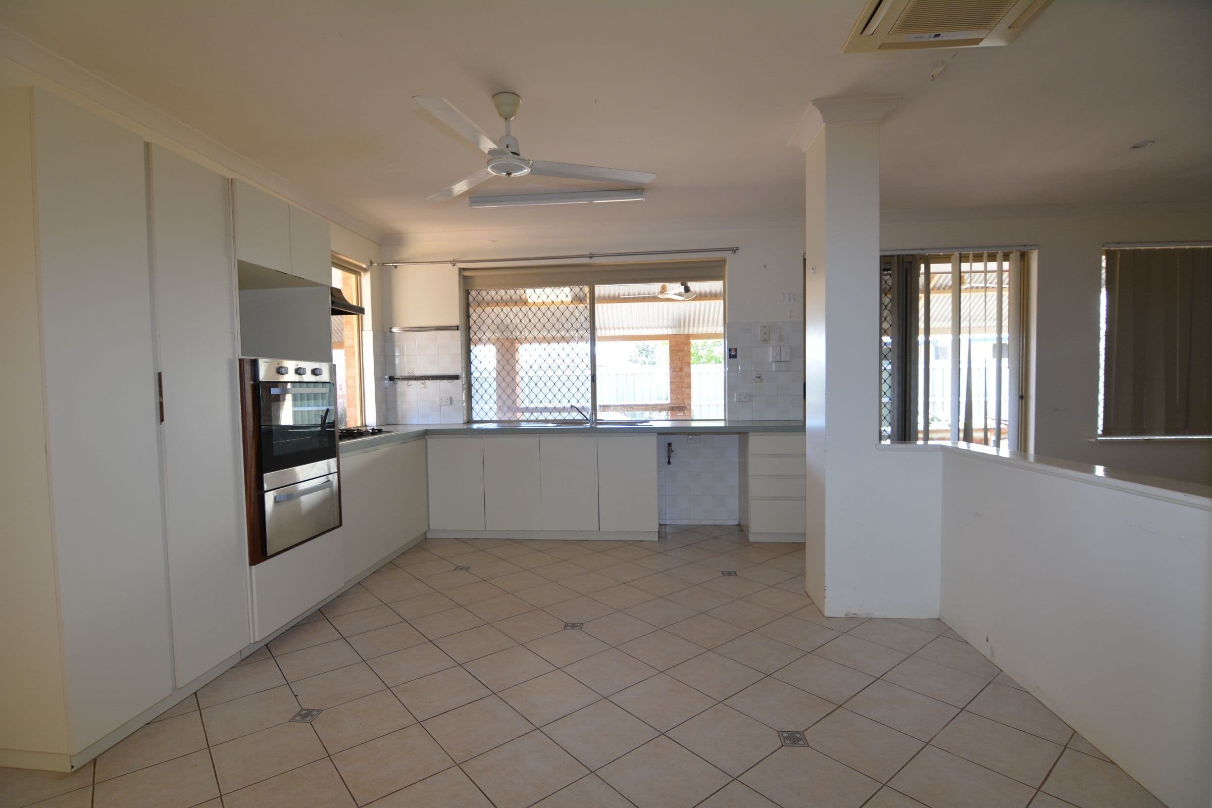 7 Houlahan Place, Carnarvon WA 6701, Brockman - Thumbnail 5