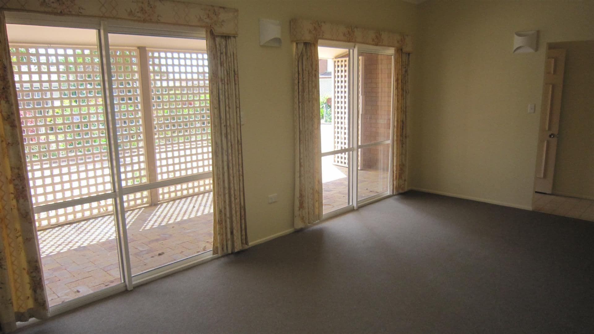 15 Thabeban Street, AVENELL HEIGHTS QLD 4670, Avenell Heights - Thumbnail 7