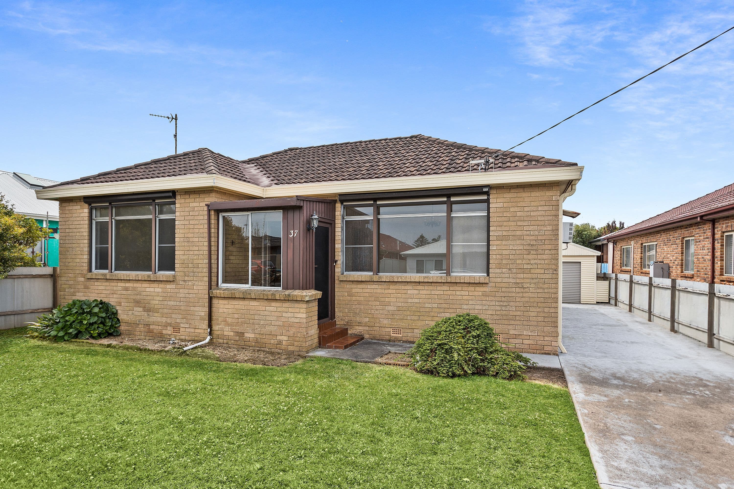 37 Helen Street, Warilla NSW 2528, Warilla - Image 1