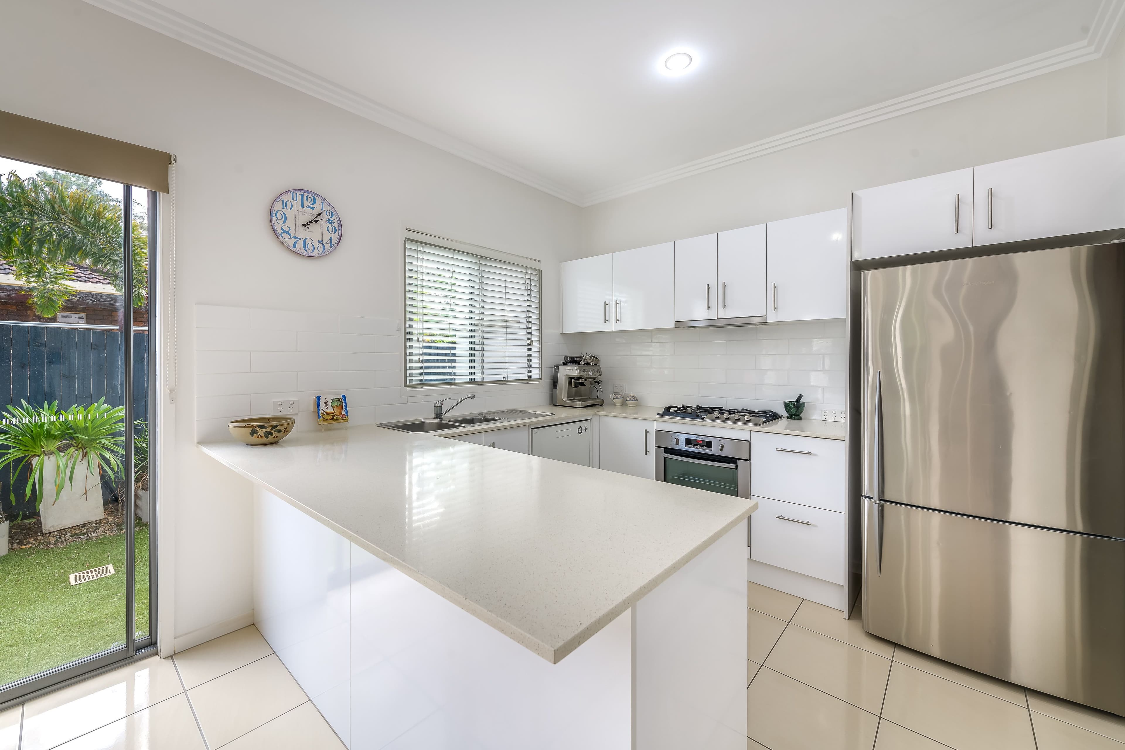 10 Careel Close, Helensvale QLD 4212, Helensvale - Image 1