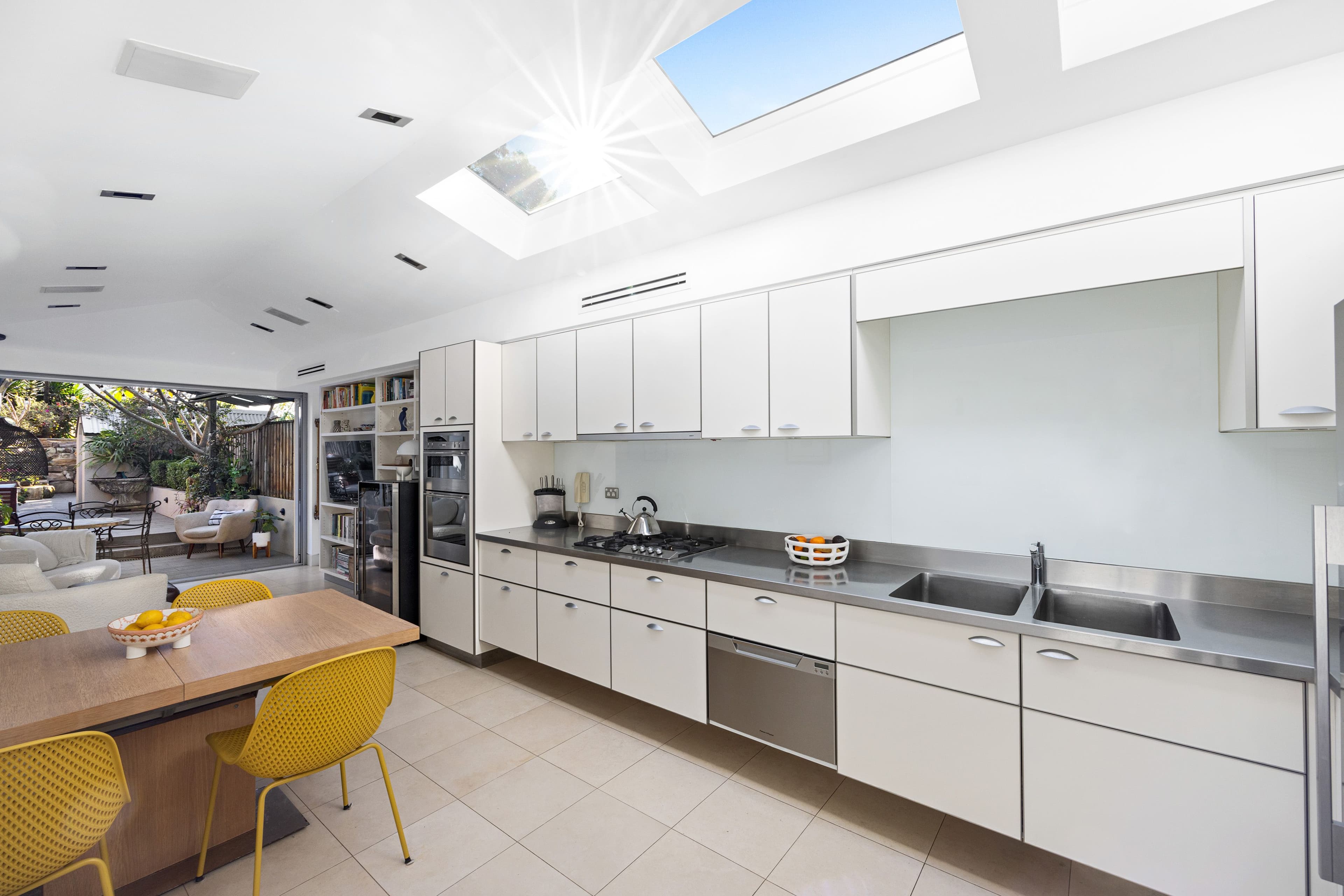 12 Whaling Road, North Sydney NSW 2060, North Sydney - Thumbnail 5