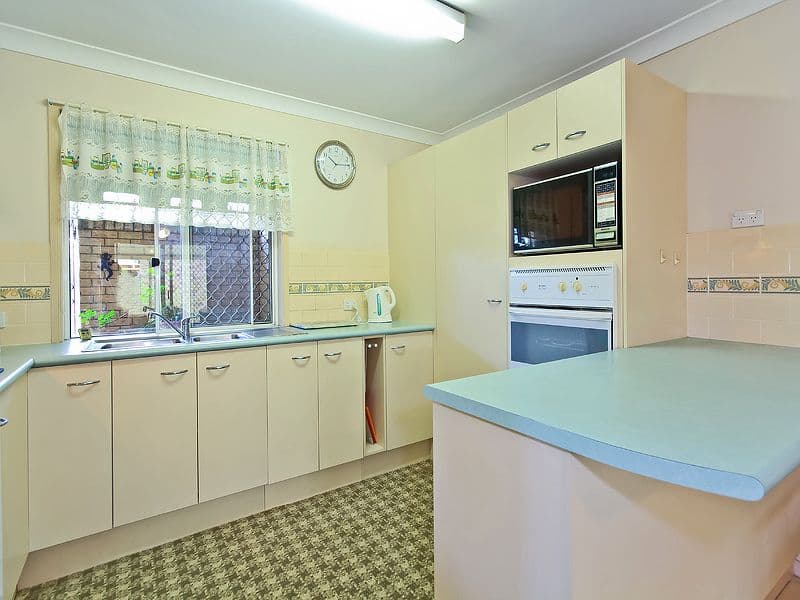 8 Alexander Avenue, VICTORIA POINT QLD 4165, Victoria Point - Thumbnail 3