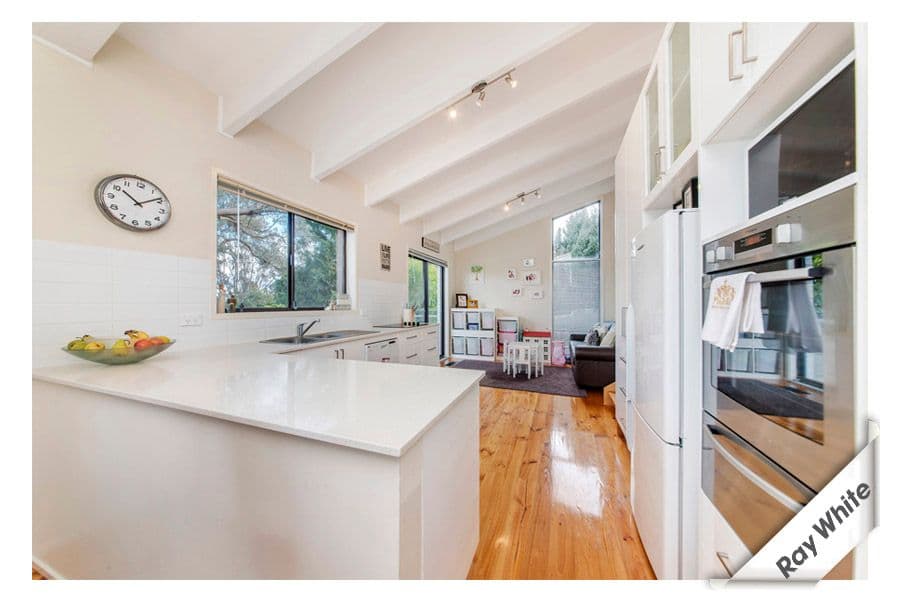 220 Bugden Avenue, FADDEN ACT 2904, Fadden - Thumbnail 2