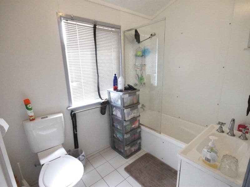 26 Spring Street, Yeppoon QLD 4703, Yeppoon - Thumbnail 4