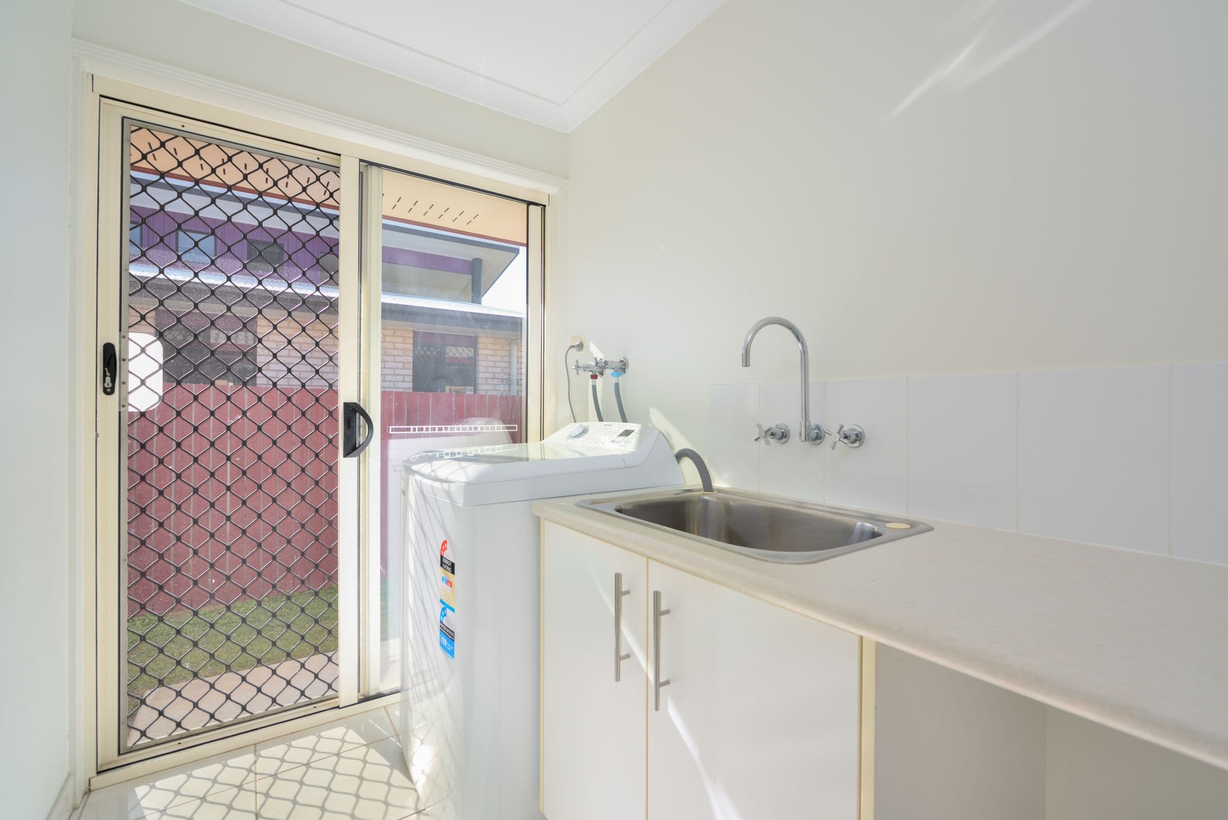 17 Liriope Drive, Kirkwood QLD 4680, Kirkwood - Thumbnail 8