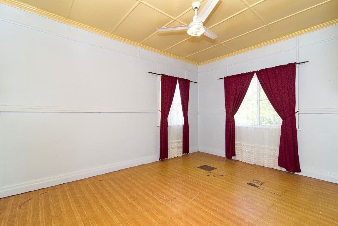 13 Makepeace Street, ROCKVILLE QLD 4350, Rockville - Thumbnail 6