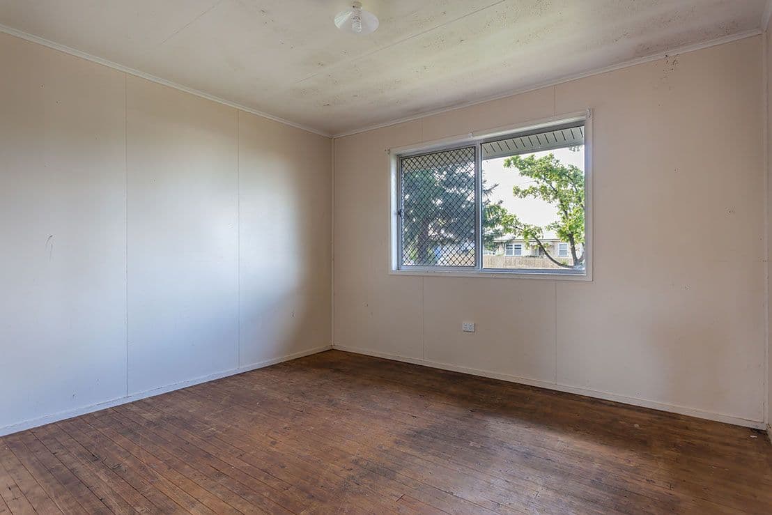 54 O'Quinn Street, HARRISTOWN QLD 4350, Harristown - Thumbnail 5