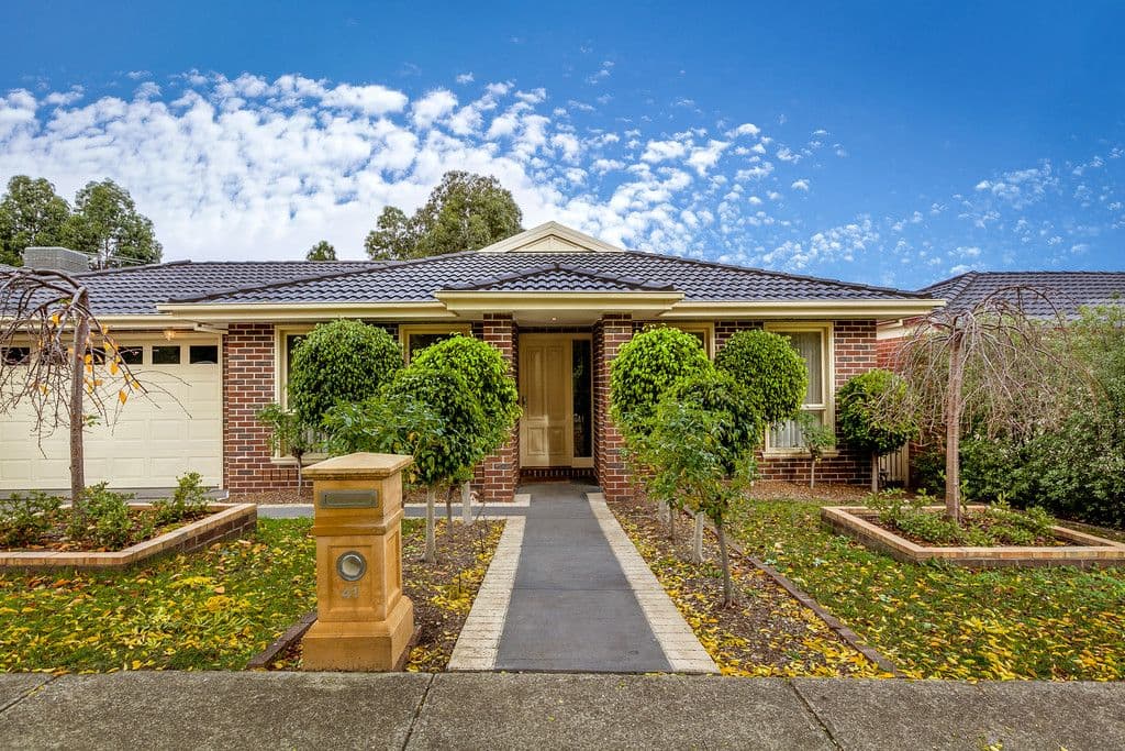 41 Lewins Rail Avenue, SOUTH MORANG VIC 3752, South Morang - Image 1