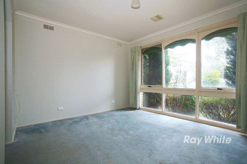 8 Thomas Crescent, CRANBOURNE VIC 3977, Cranbourne - Thumbnail 6