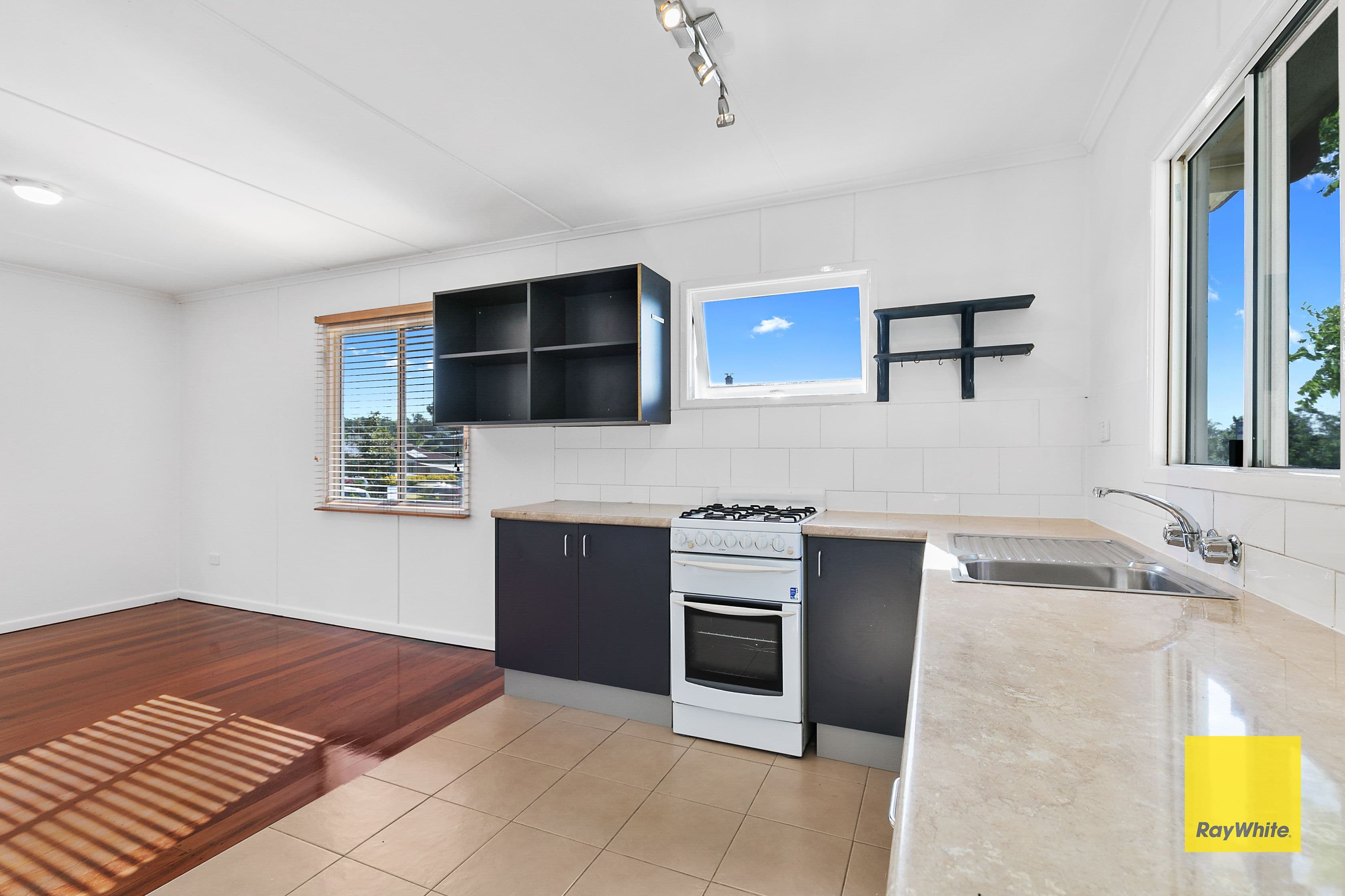 1 Eversholt Street, Tingalpa QLD 4173, Tingalpa - Thumbnail 5