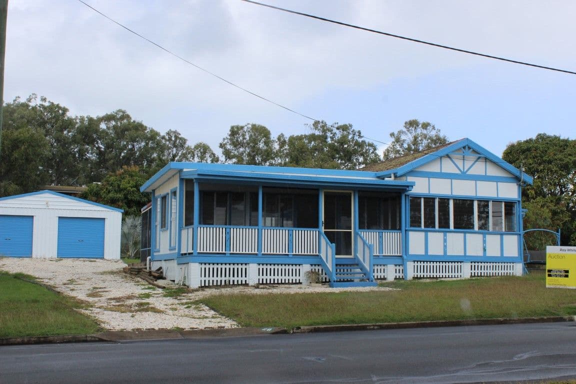 28 Esplanade, Point Vernon QLD 4655, Point Vernon - Image 1