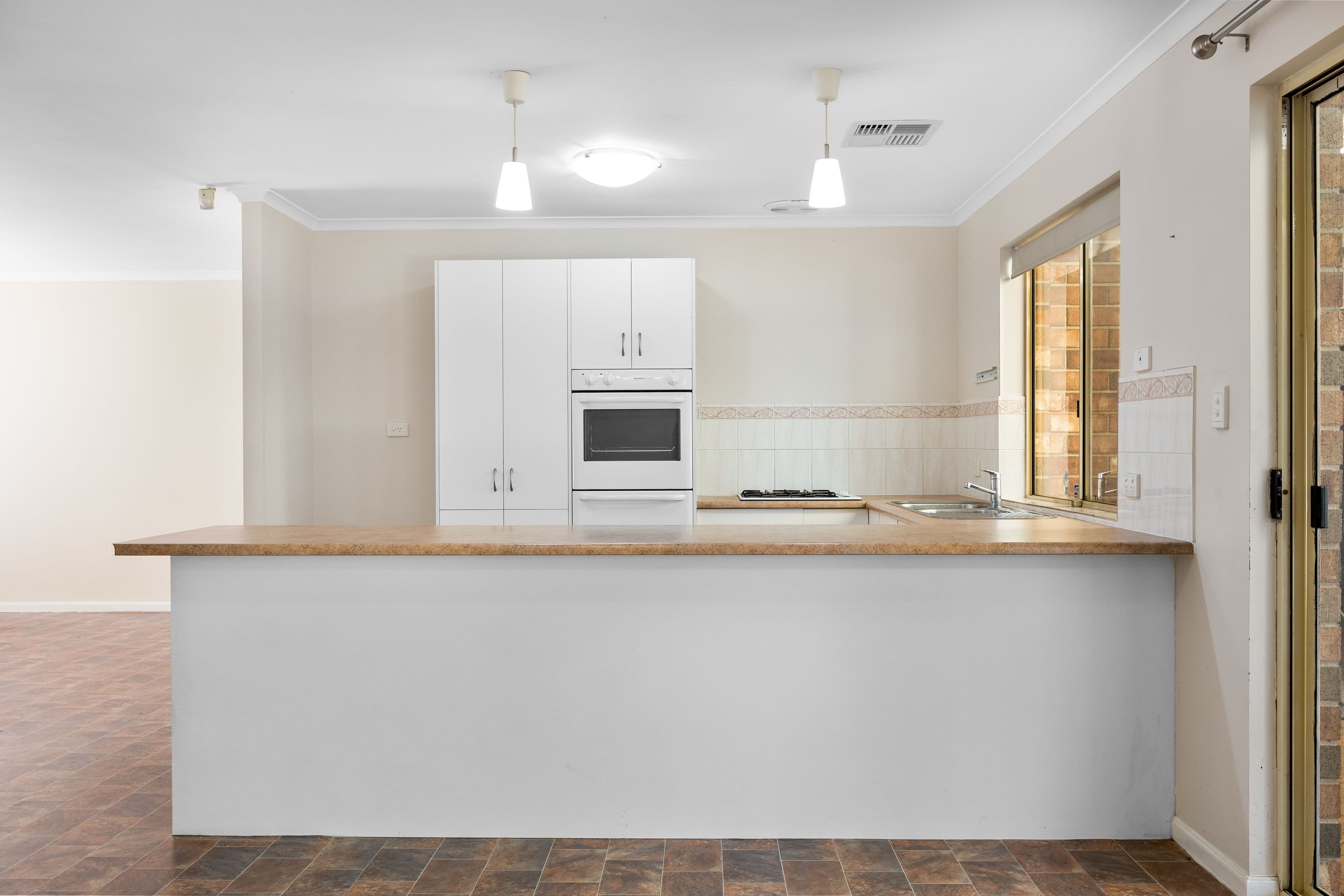 5 Springwood Avenue, Parafield Gardens SA 5107, Parafield Gardens - Thumbnail 5