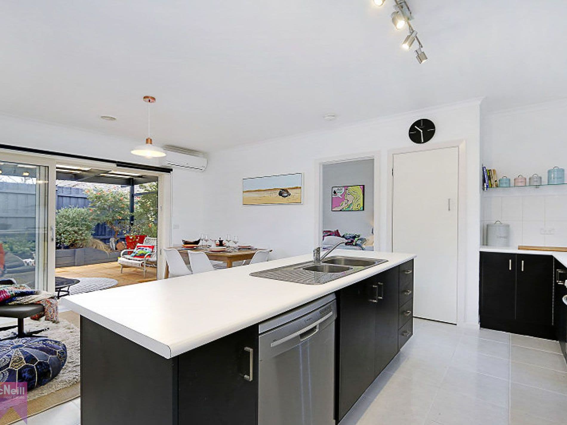 2 / 247 Dunns Road, MORNINGTON, Mornington - Thumbnail 4