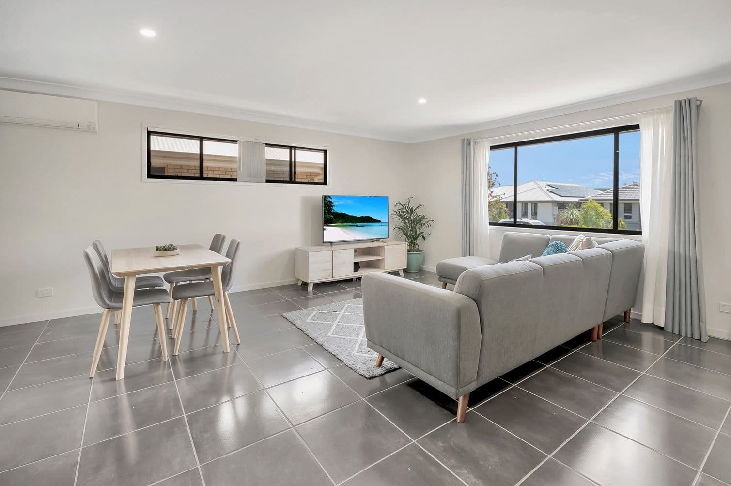 82 Fountain Street, Pimpama QLD 4209, Pimpama - Thumbnail 4