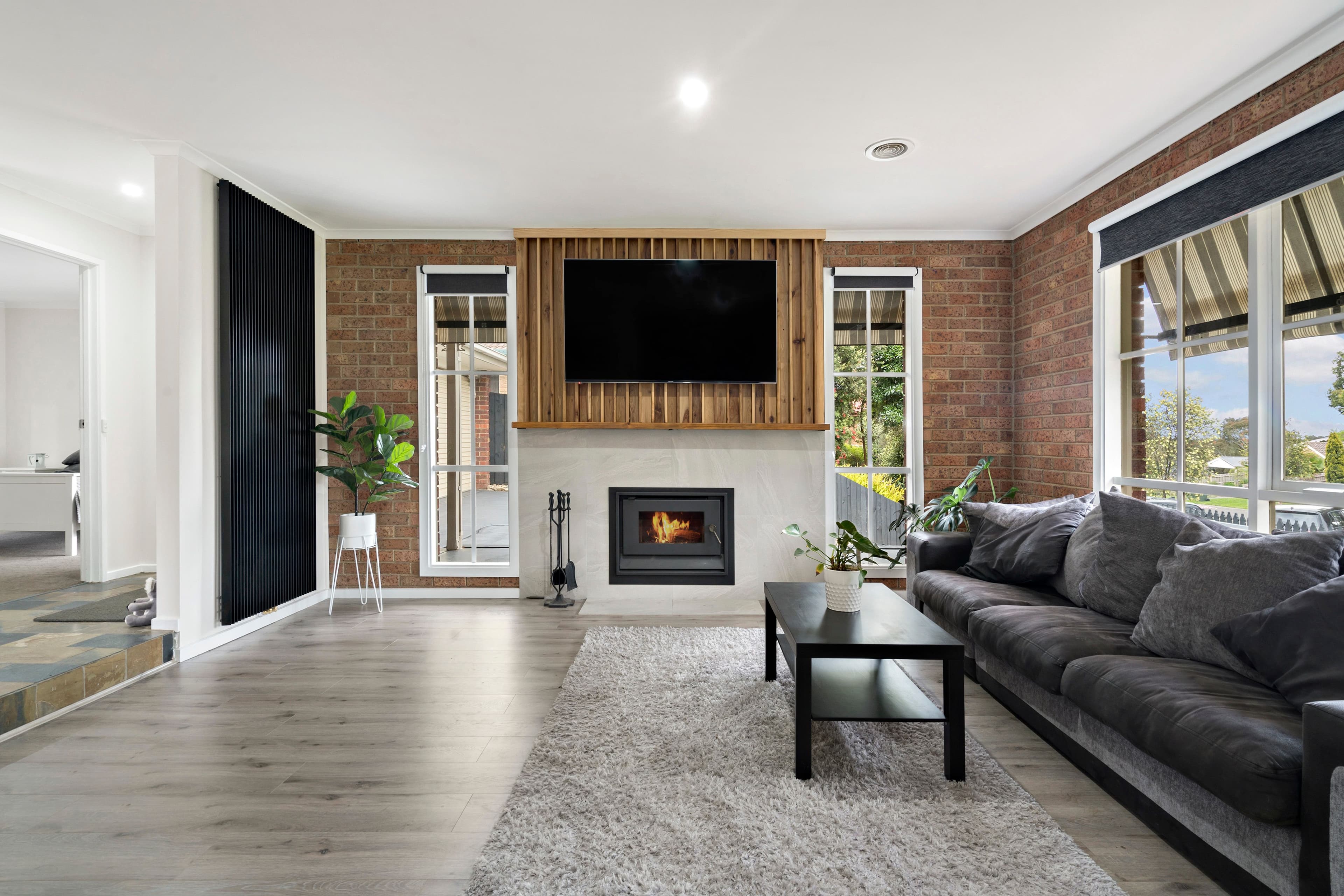 11 Eileen Court, Langwarrin VIC 3910, Langwarrin - Thumbnail 2