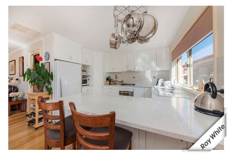 16 Telopea Place, QUEANBEYAN NSW 2620, Queanbeyan West - Thumbnail 3
